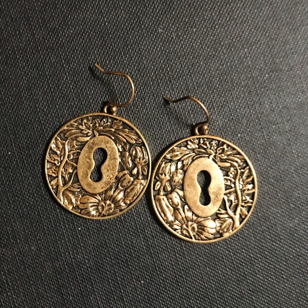 NWOT Lucky Brand Earrings